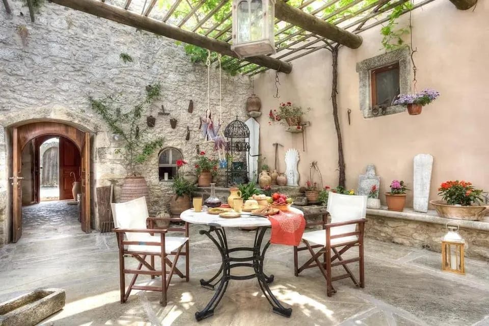 Nassibe Hotel in Crete Region
