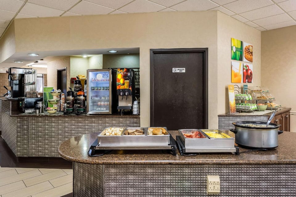 Quality Inn Tupelo Central Hotel in Tupelo