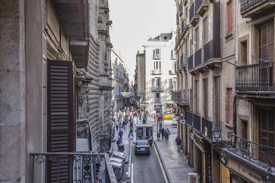 Liceu Apartments Hotel in Barcelona