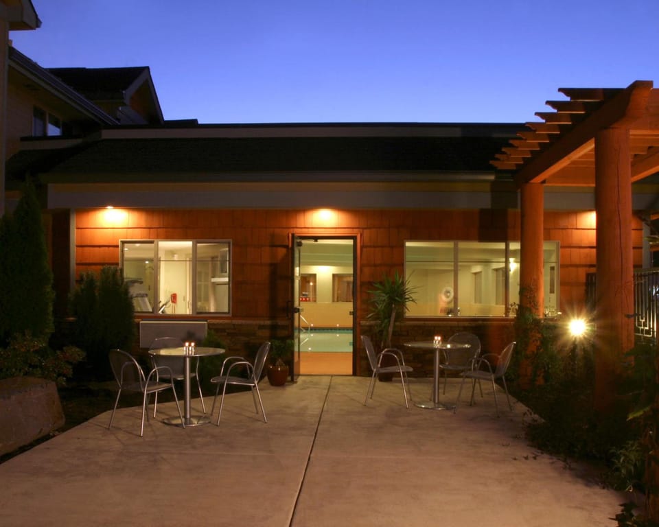 Best Western Snowcap Lodge Hotel in Cle Elum