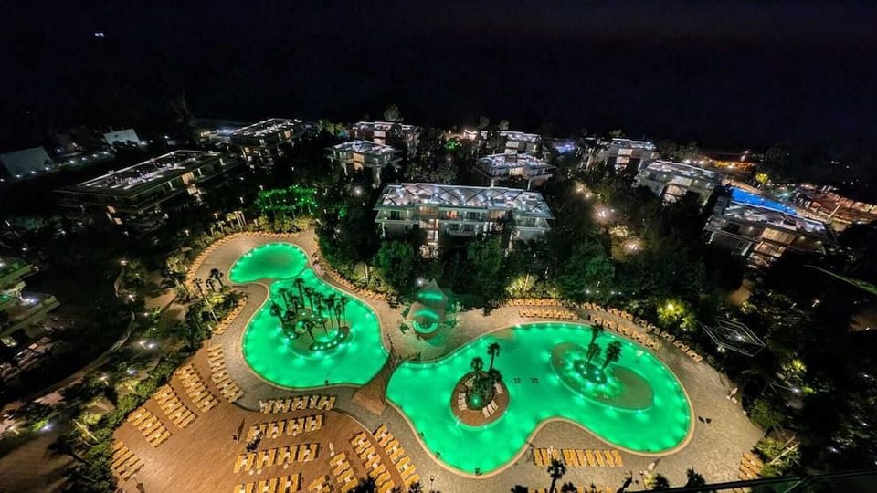 Dreamland Oasis Hotel in Adjara, Georgia