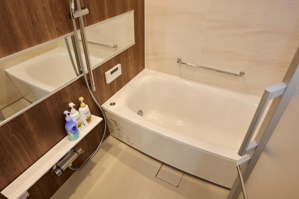 Insignia Watanabe-dori by Tranova Apartment hotel in Fukuoka
