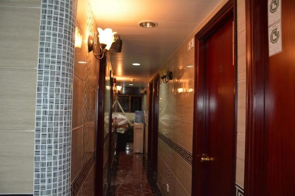 Everest Base Camp Hostel Hotel in China