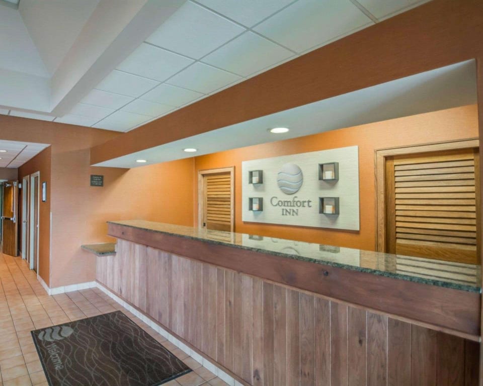 Comfort Inn - NYS Fairgrounds Hotel in New York