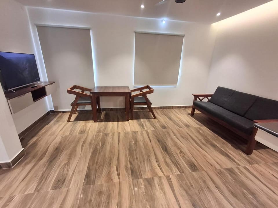Chippy Residency Hotel Thoraipakkam Hotel in Chennai