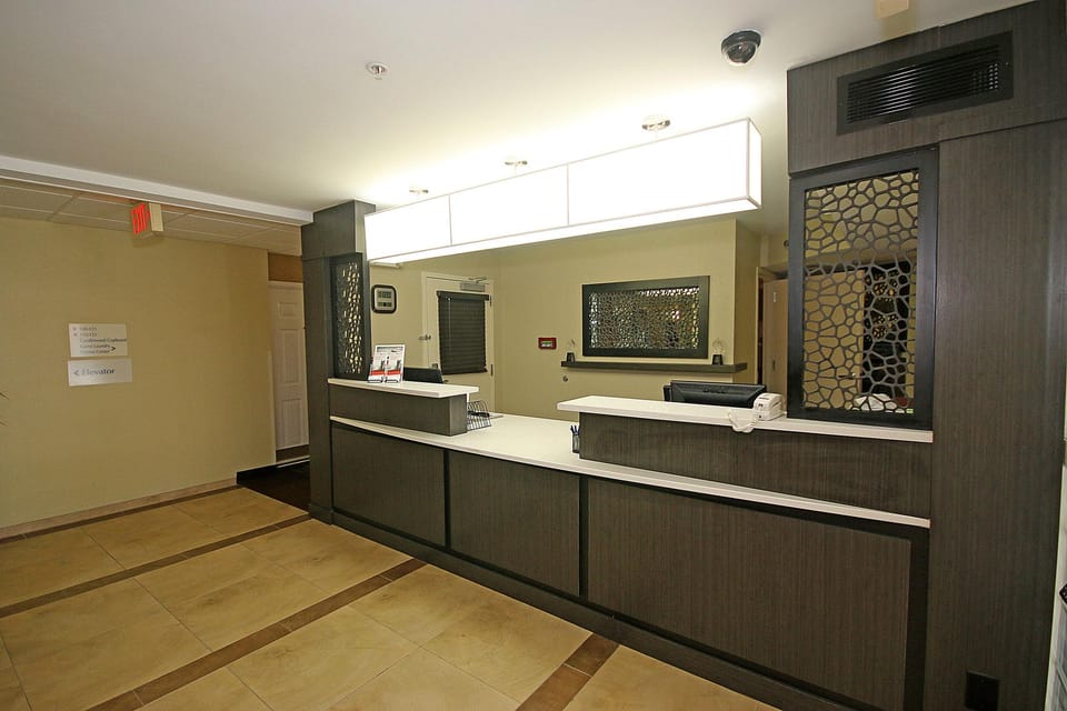 Candlewood Suites Newport News-Yorktown By IHG Hotel in Newport News