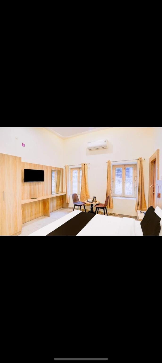 Hotel shivam residency  Hotel in Dehradun