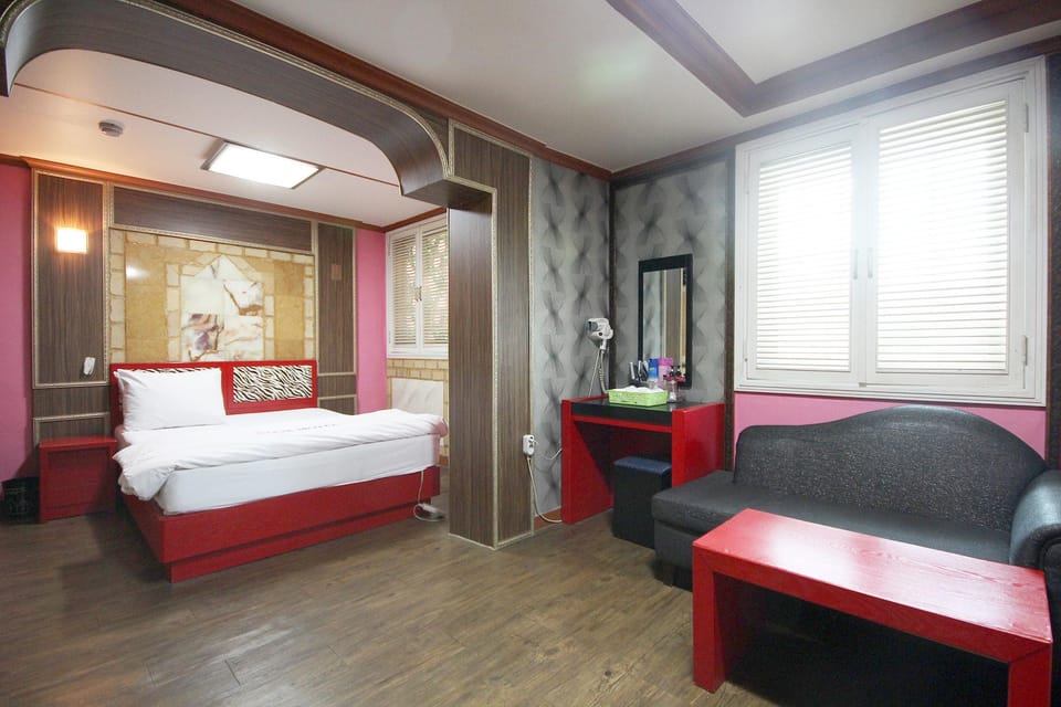 Daegu Gyeongbuk University Rose Motel in Daegu