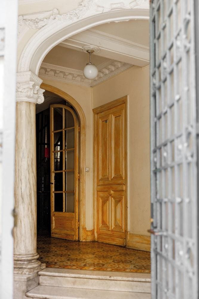 Simple Stay - Fresh Start May 2026 Hotel in Nice