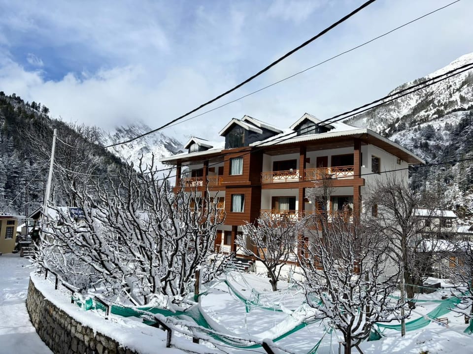 Harsil paradise Hotel in Uttarakhand