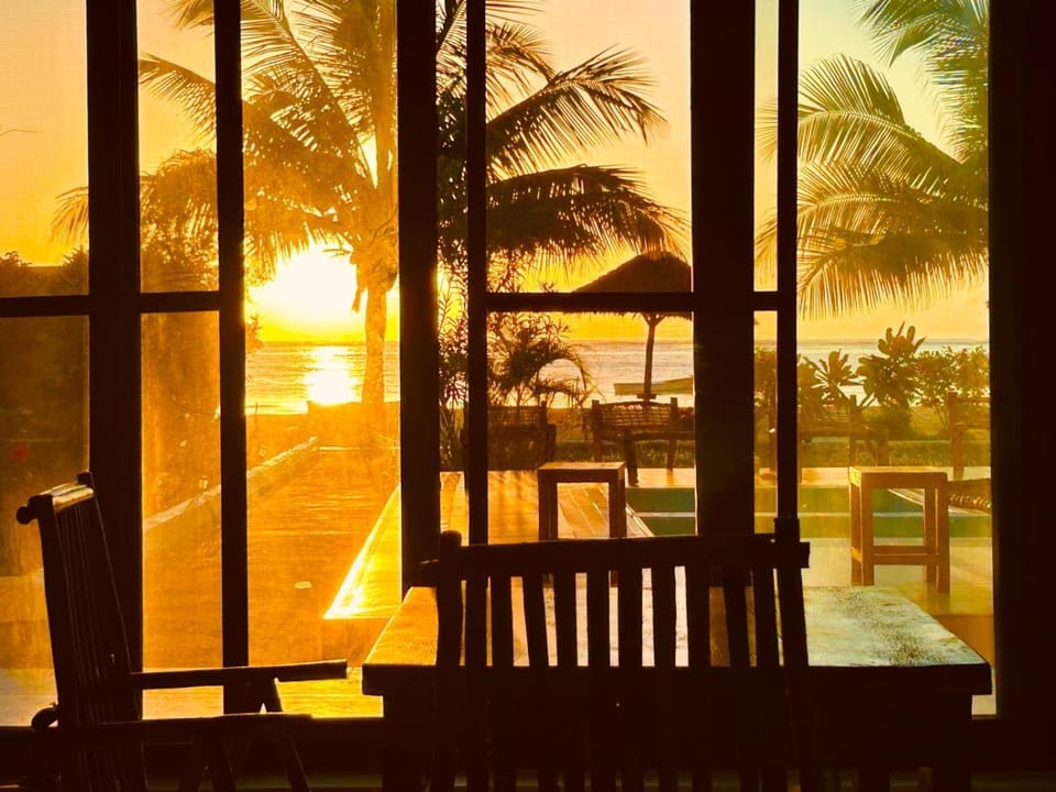 Ocean View Luxury Suite Zanzibar Pool & Beachfront Hotel in Unguja North Region
