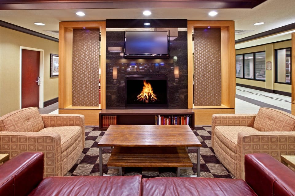 Holiday Inn Express Hotel & Suites Seymour By IHG Hotel in Indiana