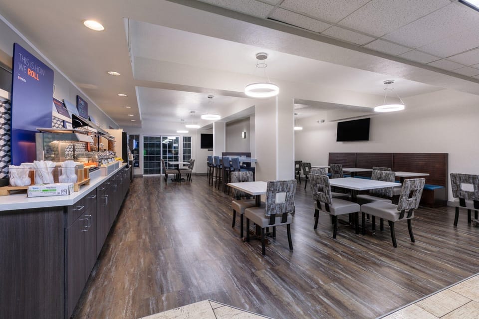 Holiday Inn Express Spokane-Valley By IHG Hotel in Spokane Valley