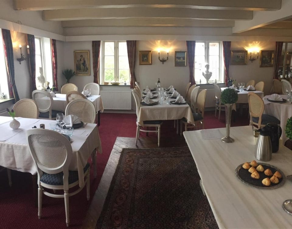 Rudbøl Grænsekro Hotel in Nordfriesland