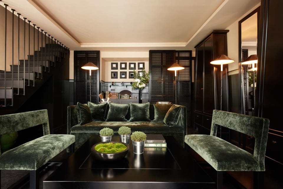 Monsieur George Hotel & Spa - Champs Elysées Hotel in Paris