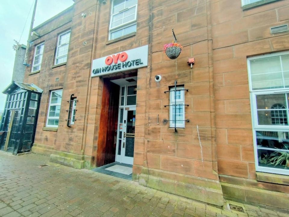OYO Gin House Hotel Hotel in Greenock
