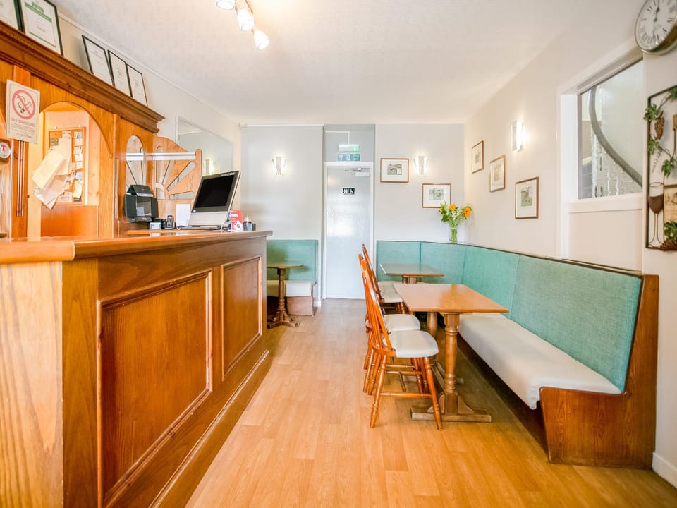 OYO Corner Hotel Hotel in Carnoustie