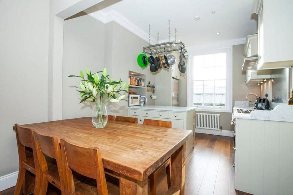 Marylebone Luxury 2-bed Duplex With Terrace Hotel in City of Westminster