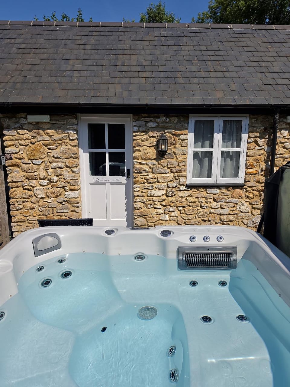 The White Hart Inn in East Devon District