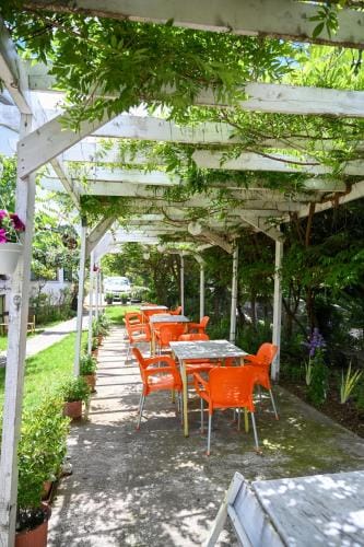 Joni Restaurant Hotel in North Macedonia