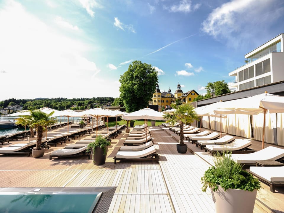 Falkensteiner Schlosshotel Velden – The Leading Hotels of the World Hotel in Velden am Wörthersee