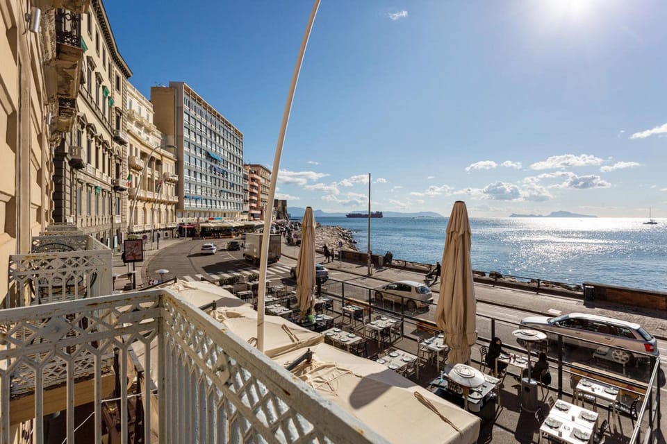 Partenope Relais Hotel in Naples