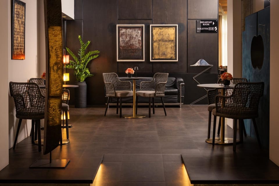 Bar/lounge