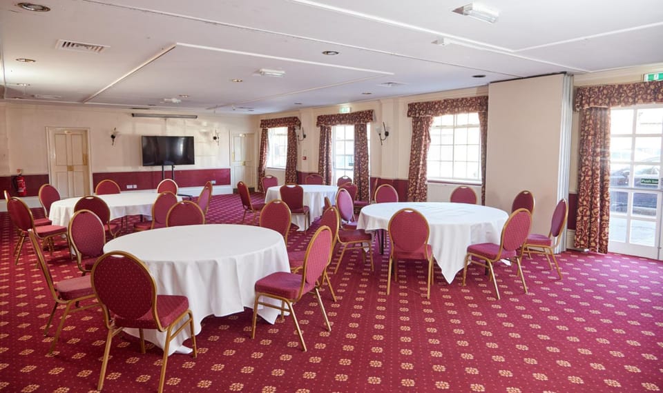 Bear Hotel by Greene King Inns Hotel in England
