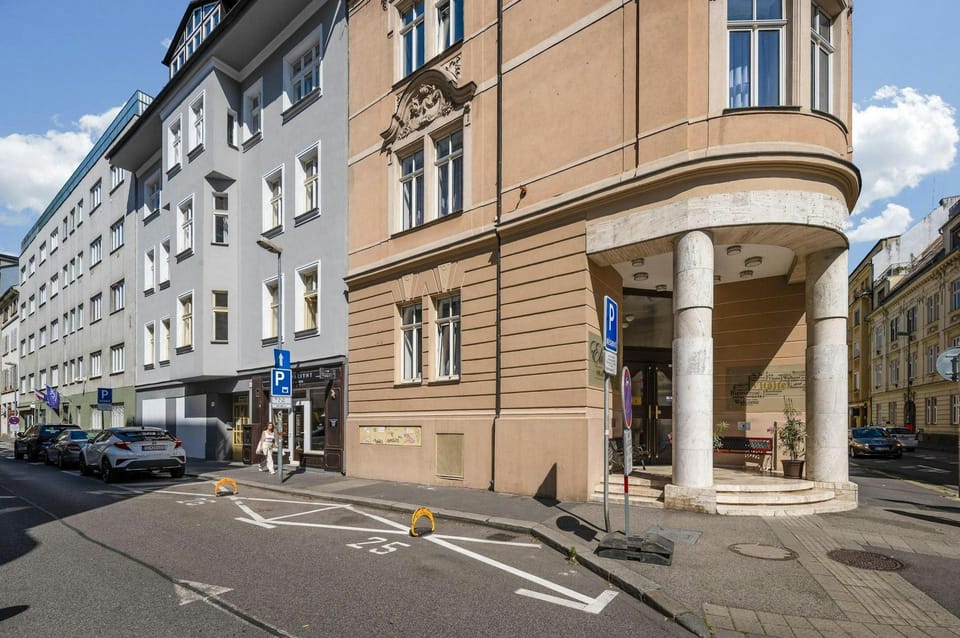 Elisabeth Old Town Hotel in Bratislava