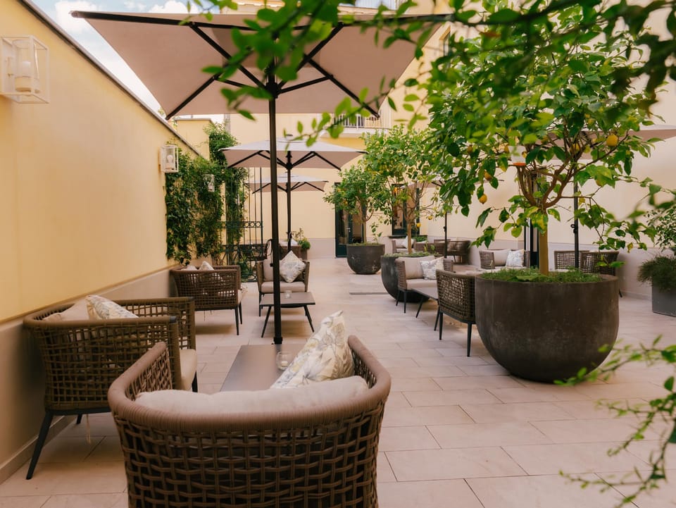Unconventional Sorrento Coast Hotel in Sant Agnello