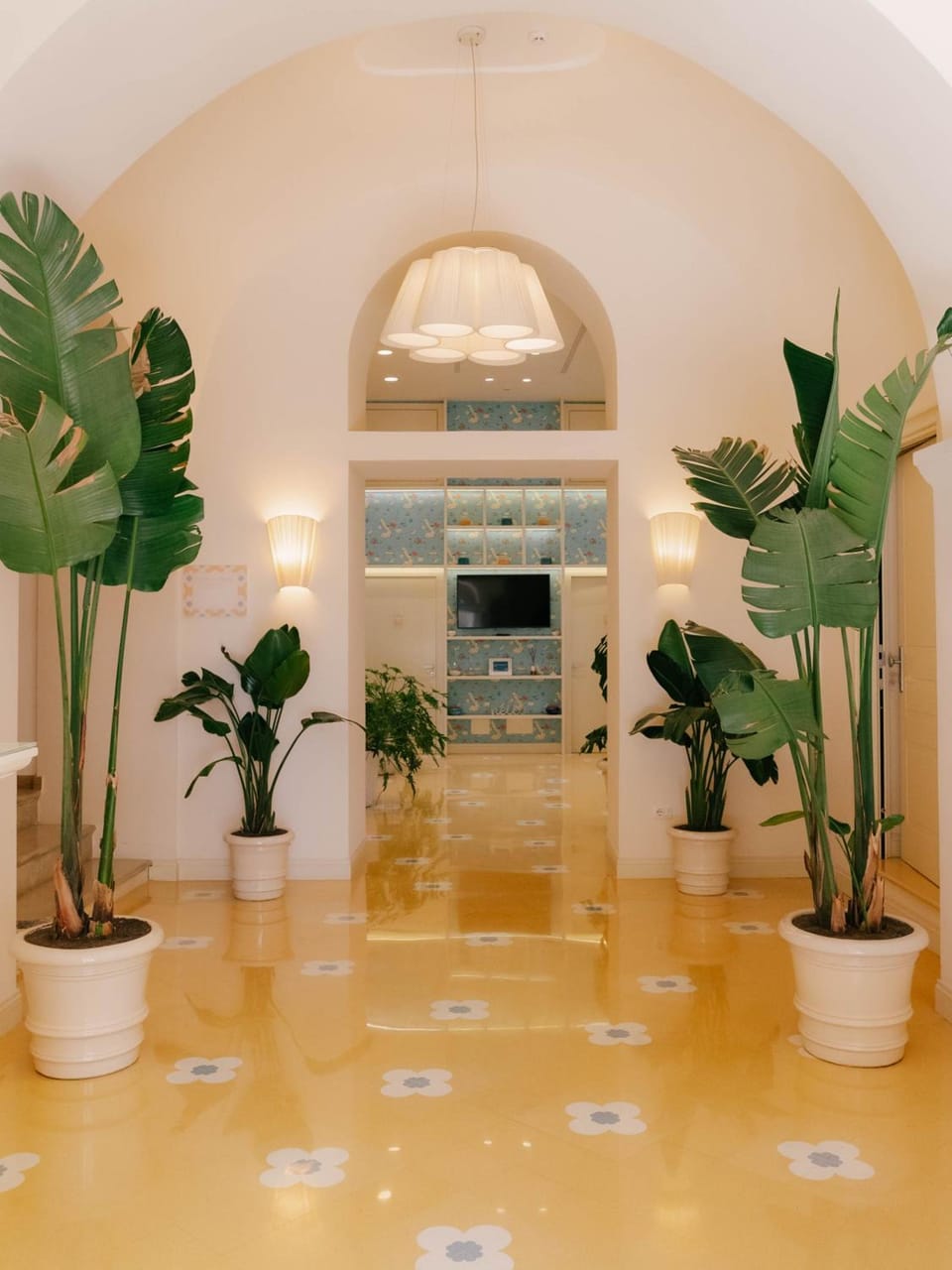 Unconventional Sorrento Coast Hotel in Sant Agnello