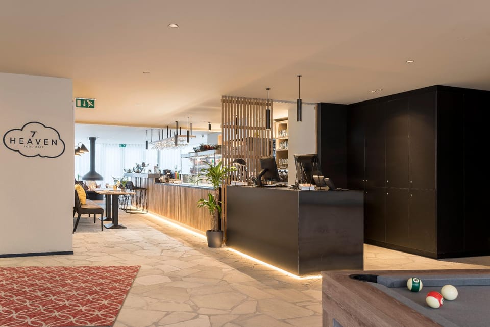 PREMIER SUITES PLUS Antwerp Apartment hotel in Antwerp