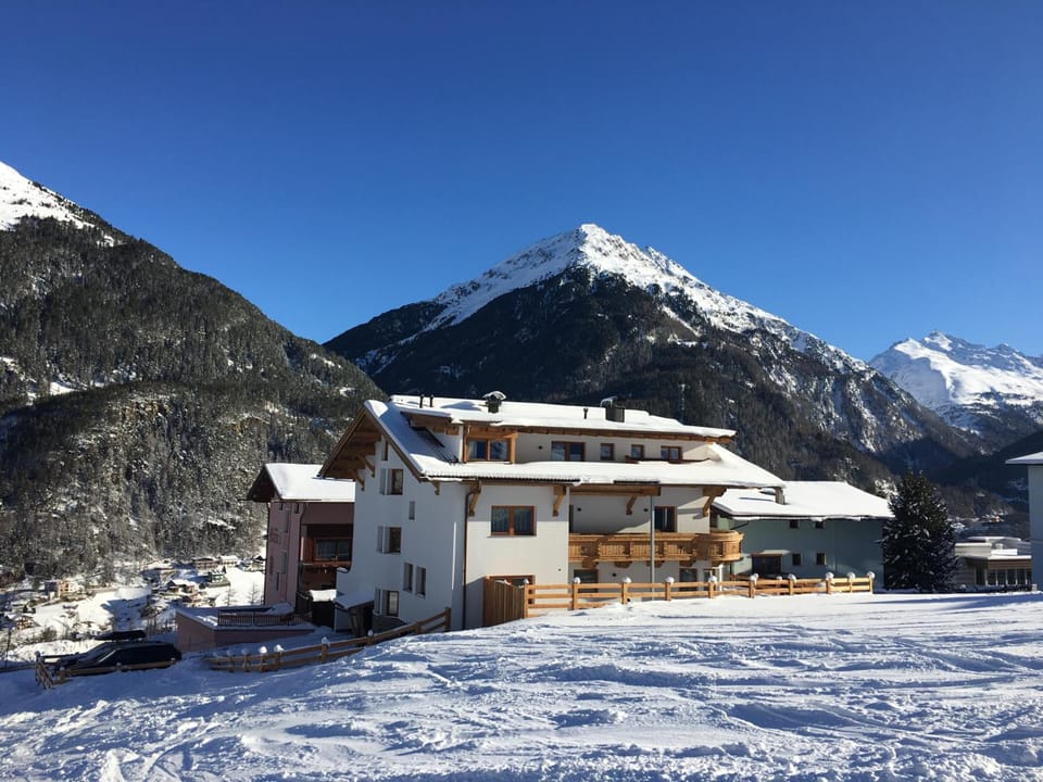 A CASA Aquamarin Hotel in Soelden
