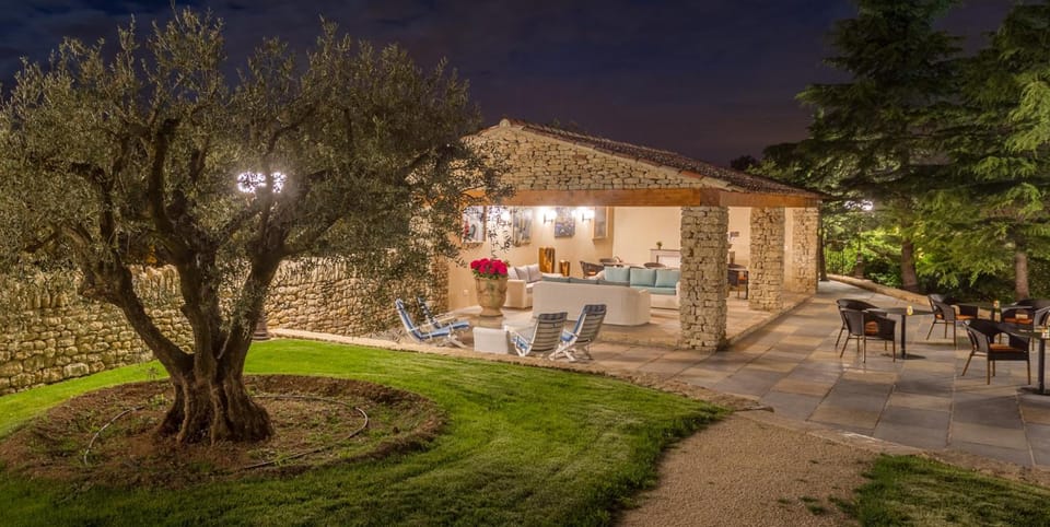 Le Jas de Gordes Hotel in Gordes