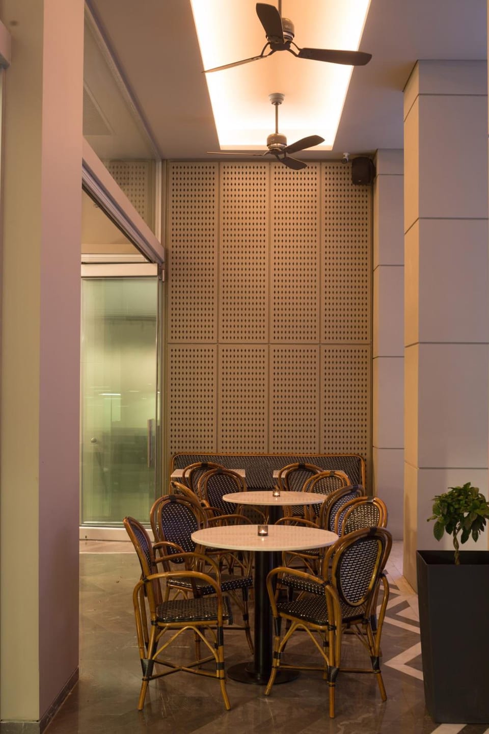 Hotel Lozenge Hotel in Athens