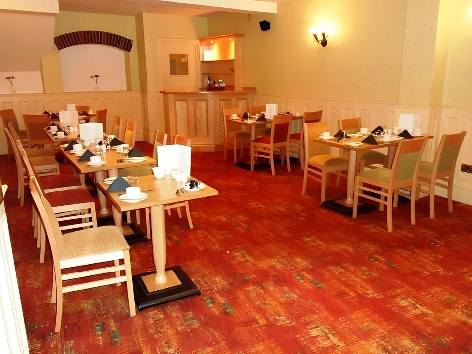 Three Queens Hotel Hotel in Burton upon Trent
