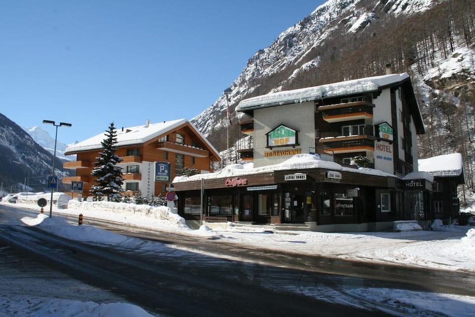 Typically Swiss Hotel Tascherhof Hotel in Canton of Valais