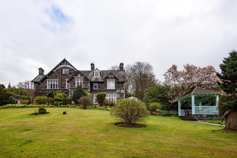 Ambleside Lake House Hotel in Ambleside