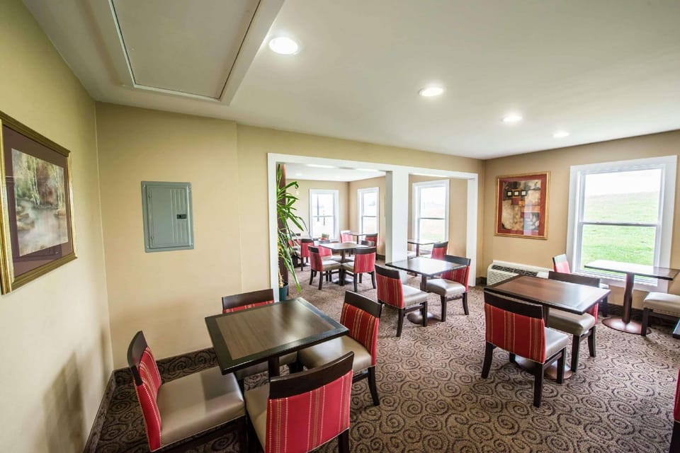 Spark by Hilton Wytheville Holston Rd I 81 Hotel in Wytheville