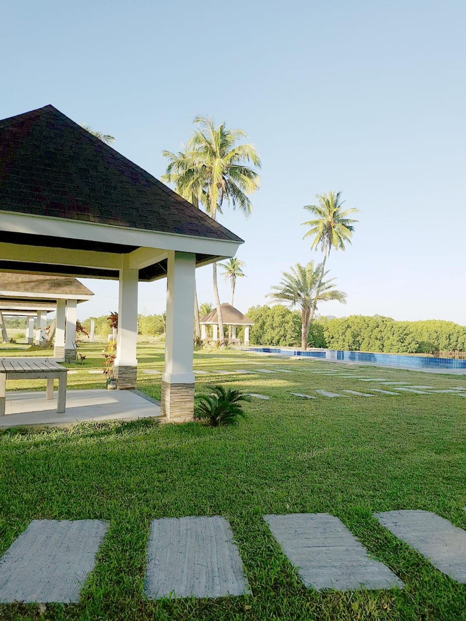 El Pueblo De Hermano by Cocotel Hotel in Calabarzon