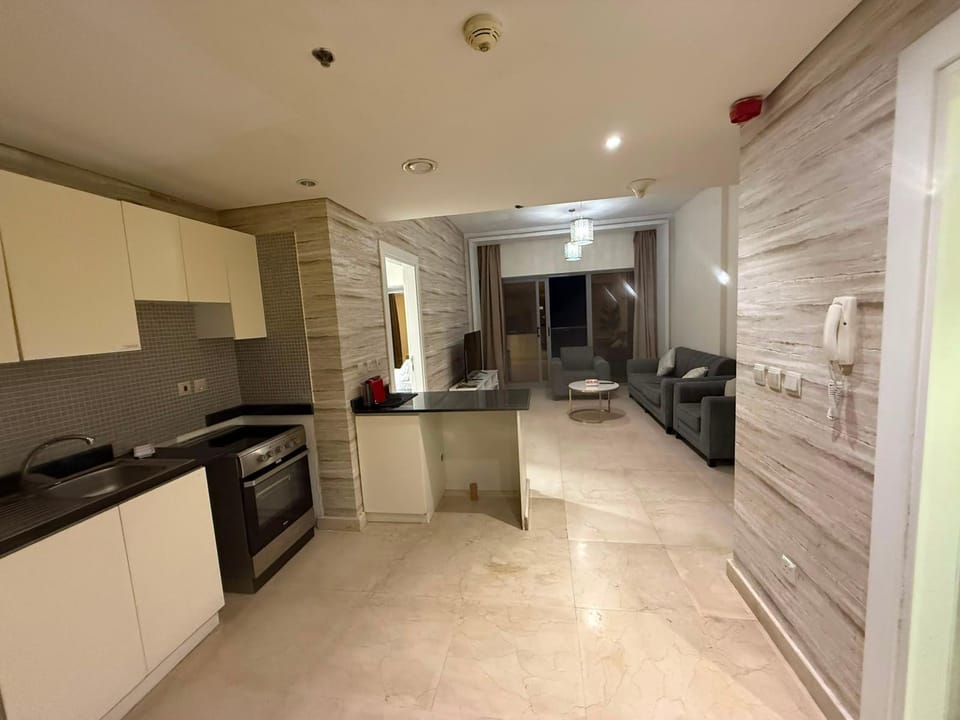 شقة داماك الفاخرة بإطلالة على البحر Apartment hotel in Jeddah
