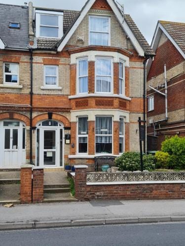 Marden guest house Hotel in Weymouth