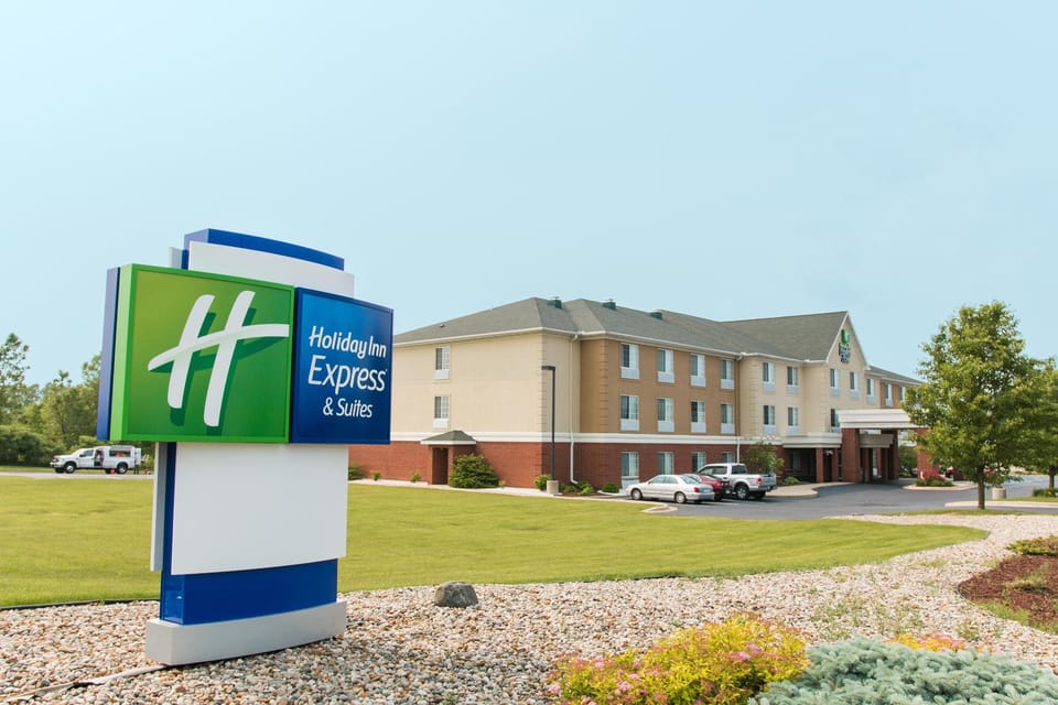 Holiday Inn Express Jackson By IHG Hotel in Ohio