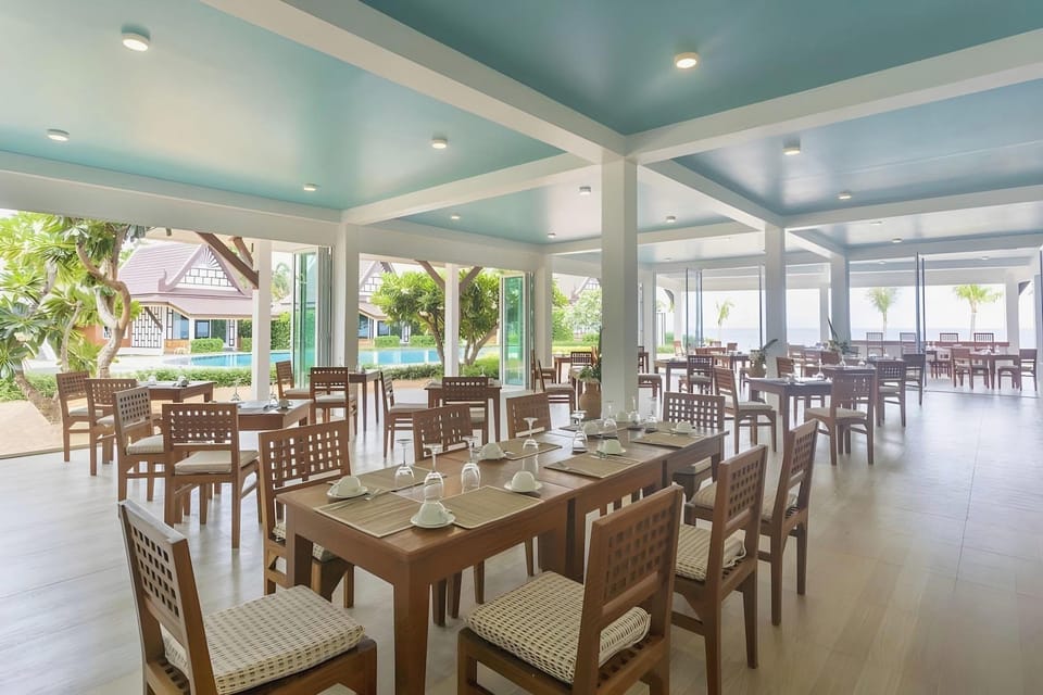 Aura Samui Best Beach Hotel Hotel in Ko Samui