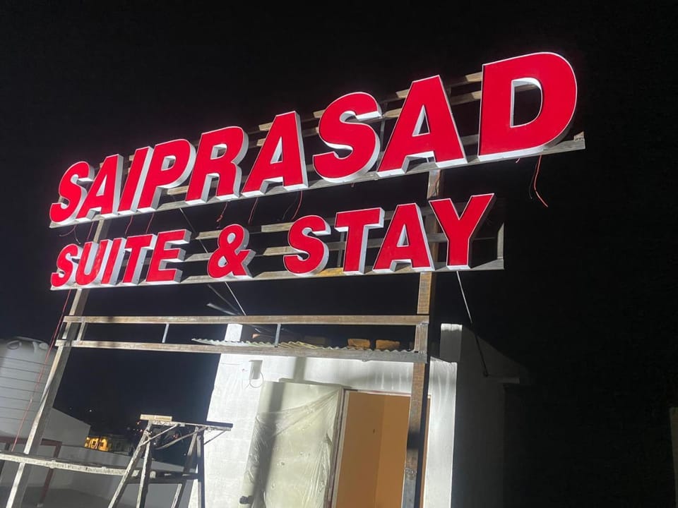Saiprasad suite & stay Lodge in Maharashtra