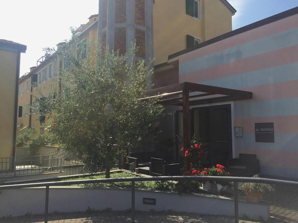 Al Borgo Apartment hotel in Sarzana
