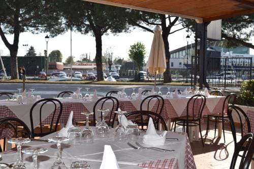 Albergo Trattoria Fioravante Hotel in Peschiera del Garda
