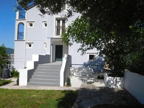 Villa Aronija Hotel in Kotor Municipality