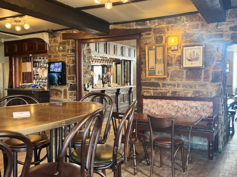 The Black Lion Hotel Hotel in Cardigan
