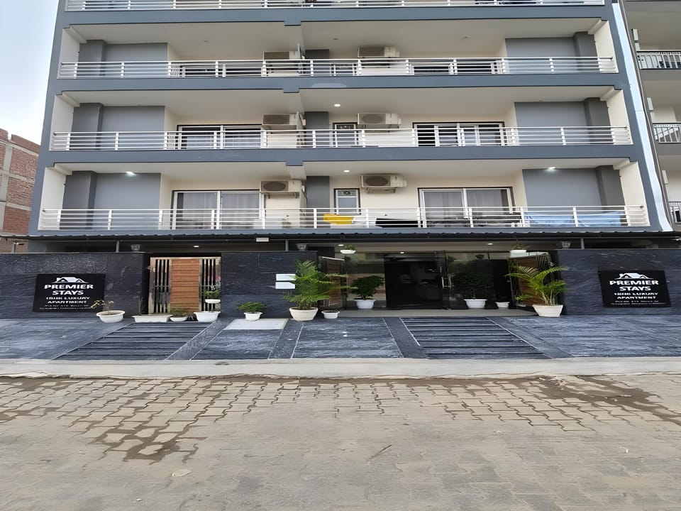 PREMIER STAYS SIGNATURE 52 Apartment hotel in Gurugram